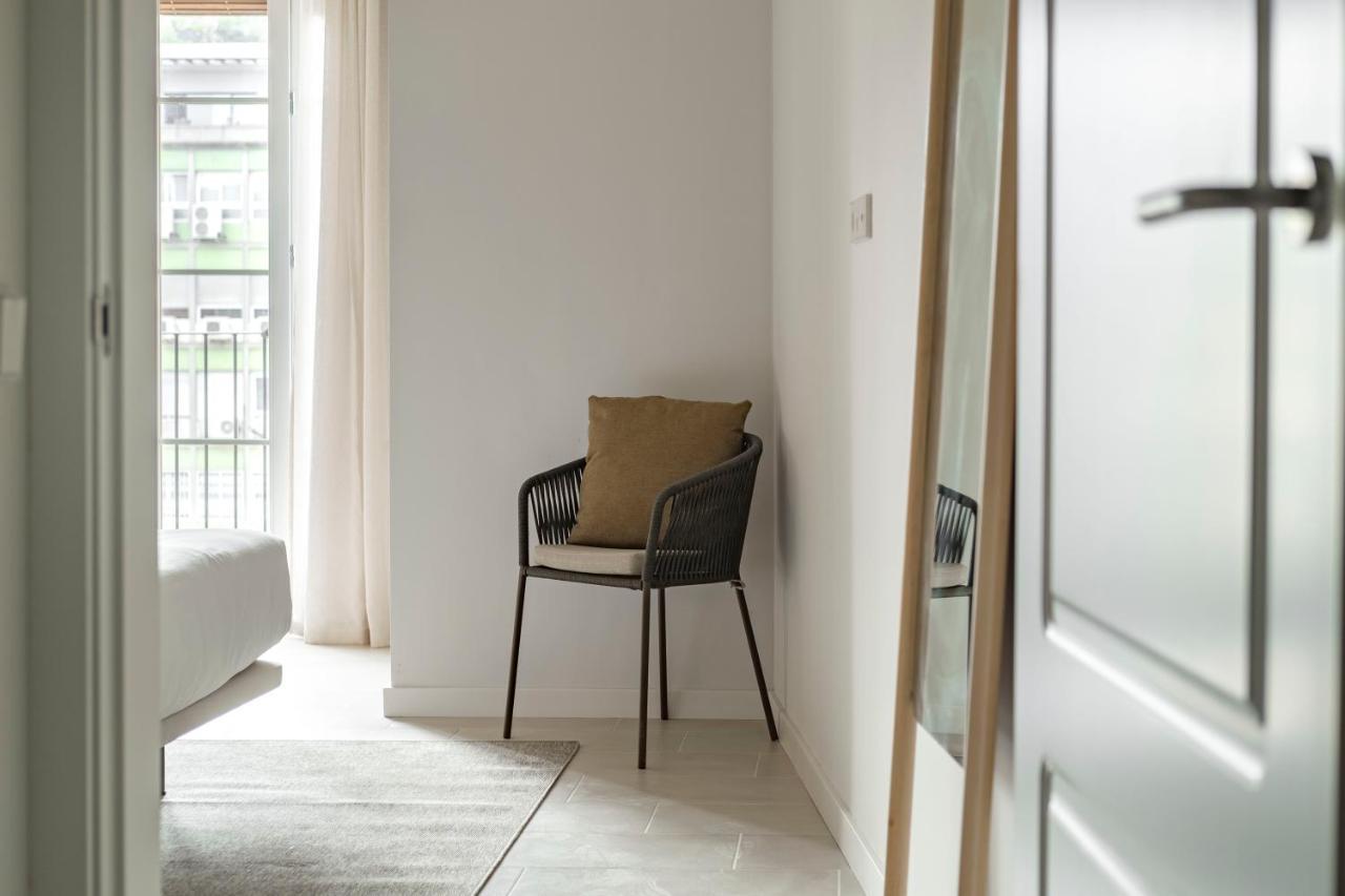ברצלונה Aspasios Garden Apartments מראה חיצוני תמונה