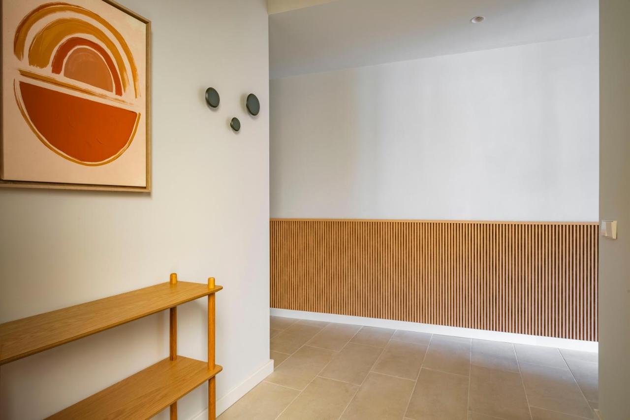 ברצלונה Aspasios Garden Apartments מראה חיצוני תמונה