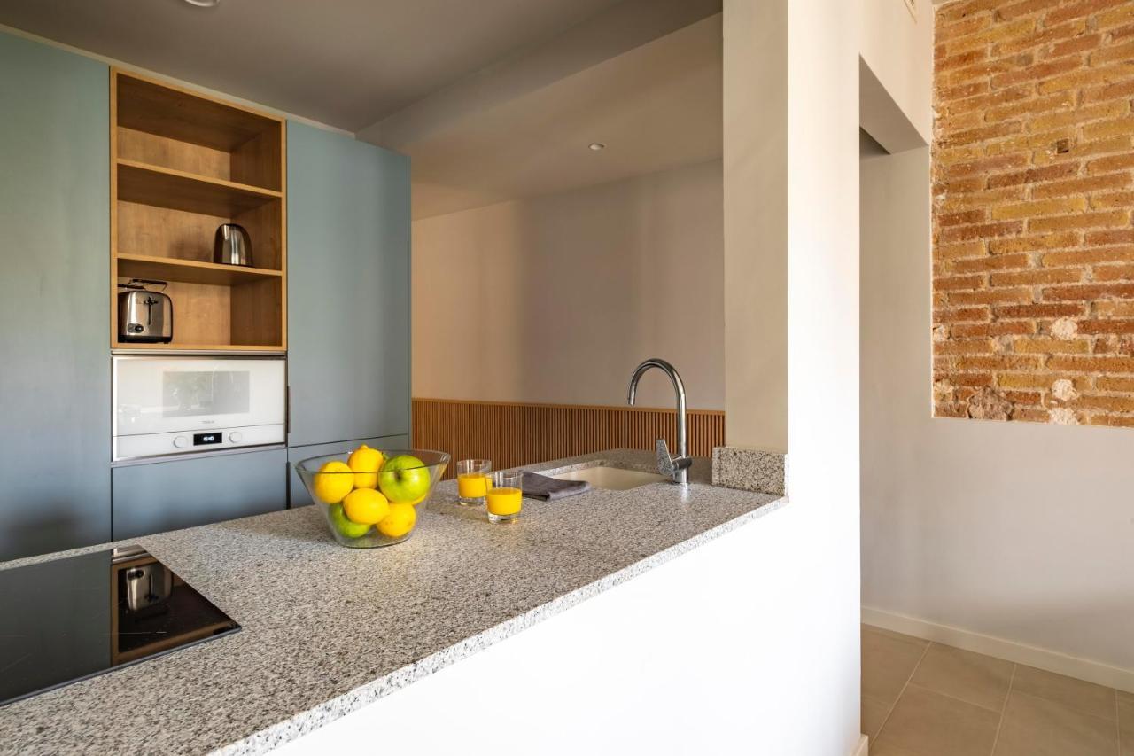 ברצלונה Aspasios Garden Apartments מראה חיצוני תמונה