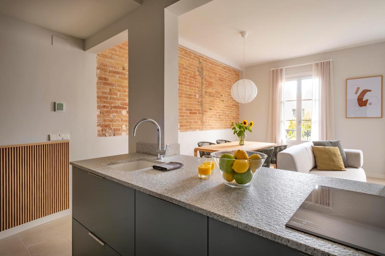 ברצלונה Aspasios Garden Apartments מראה חיצוני תמונה