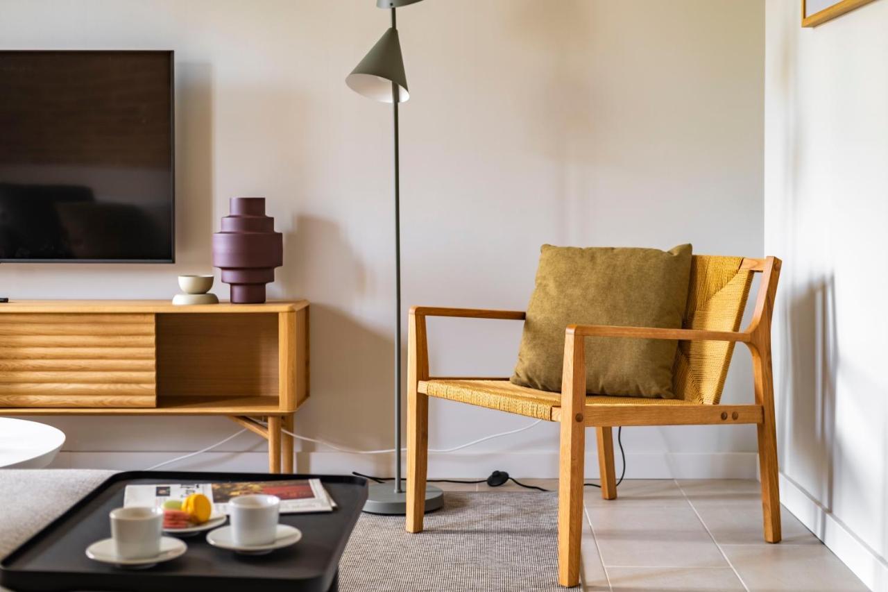 ברצלונה Aspasios Garden Apartments מראה חיצוני תמונה